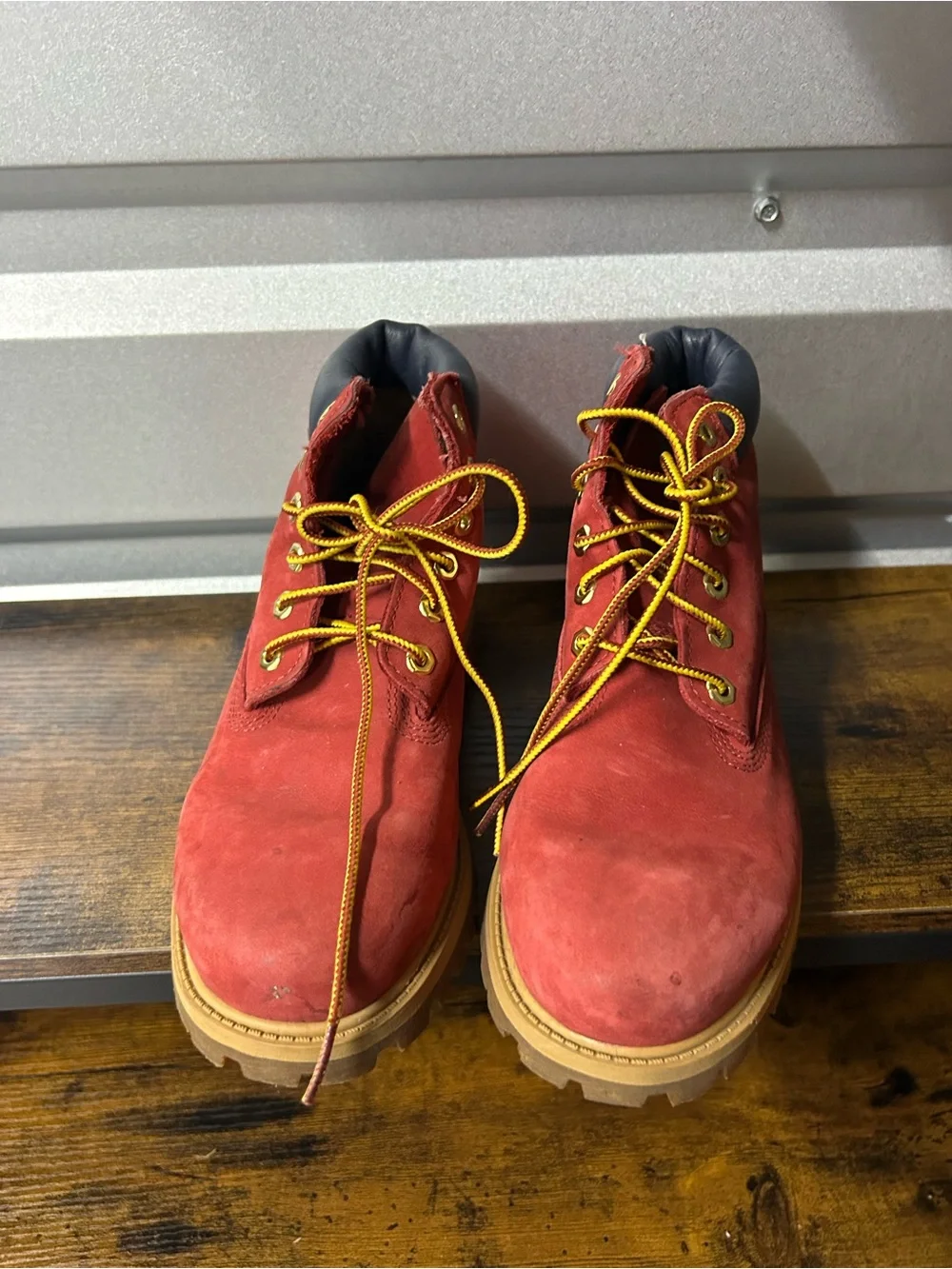 Timberland A1HD0 RED LEATHER HI TOP YOUTH Boots  Size 3